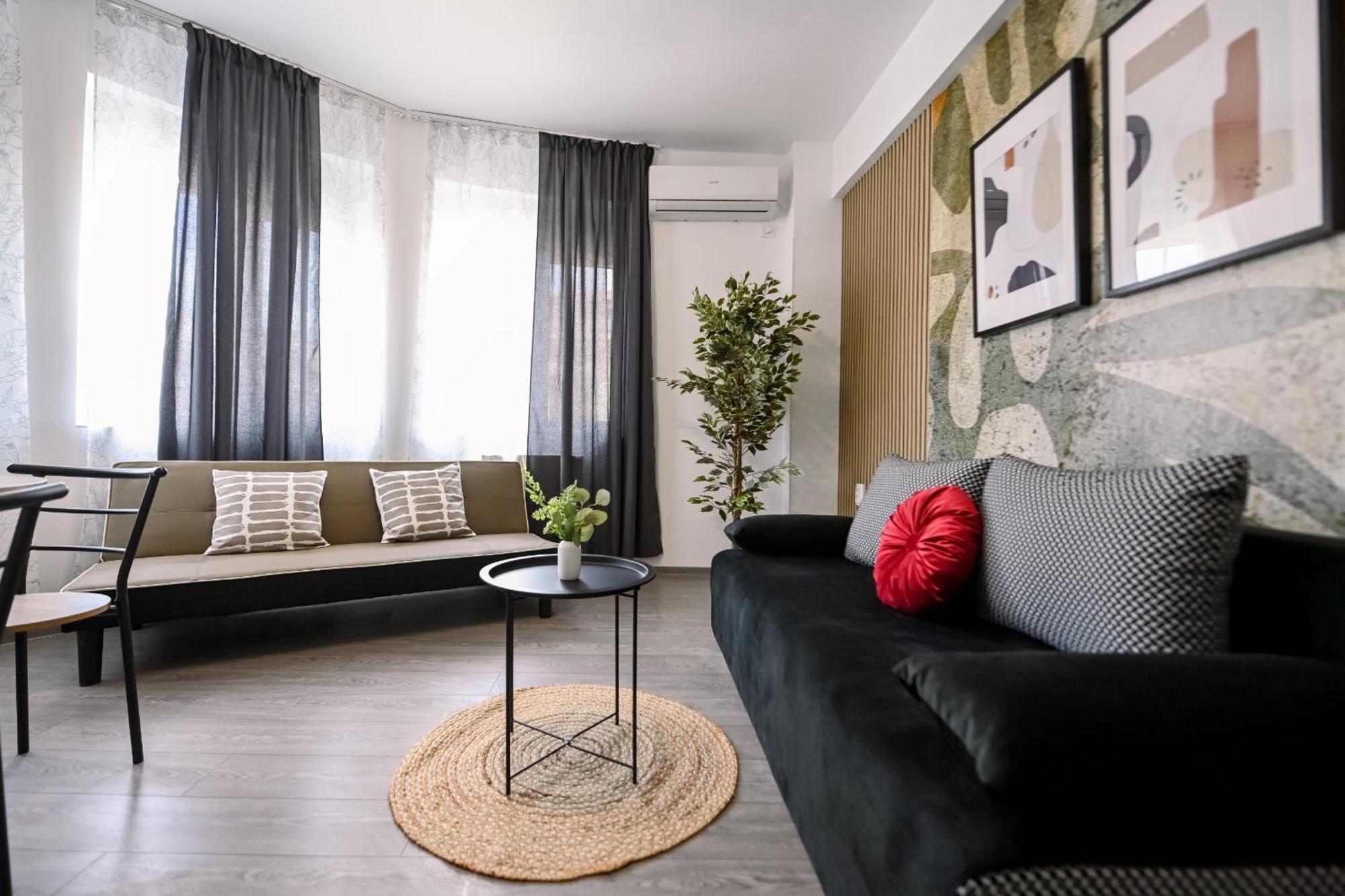 Old Town Charm - Modern & Comfortable Accommodation In The Heart Of The City Bucharest Exterior photo