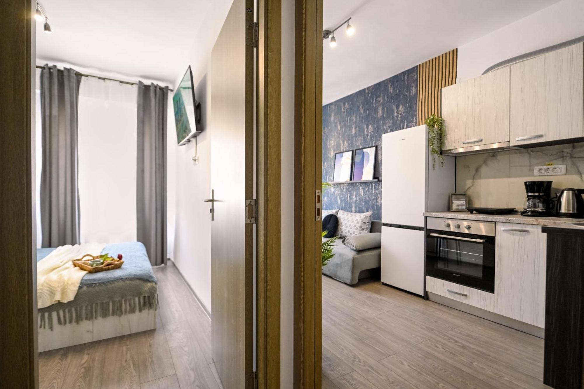 Old Town Charm - Modern & Comfortable Accommodation In The Heart Of The City Bucharest Exterior photo