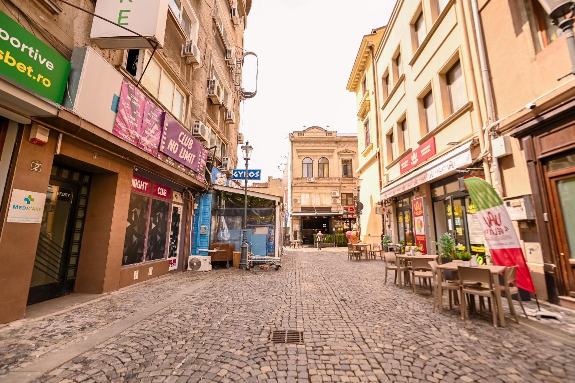 Old Town Charm - Modern & Comfortable Accommodation In The Heart Of The City Bucharest Exterior photo